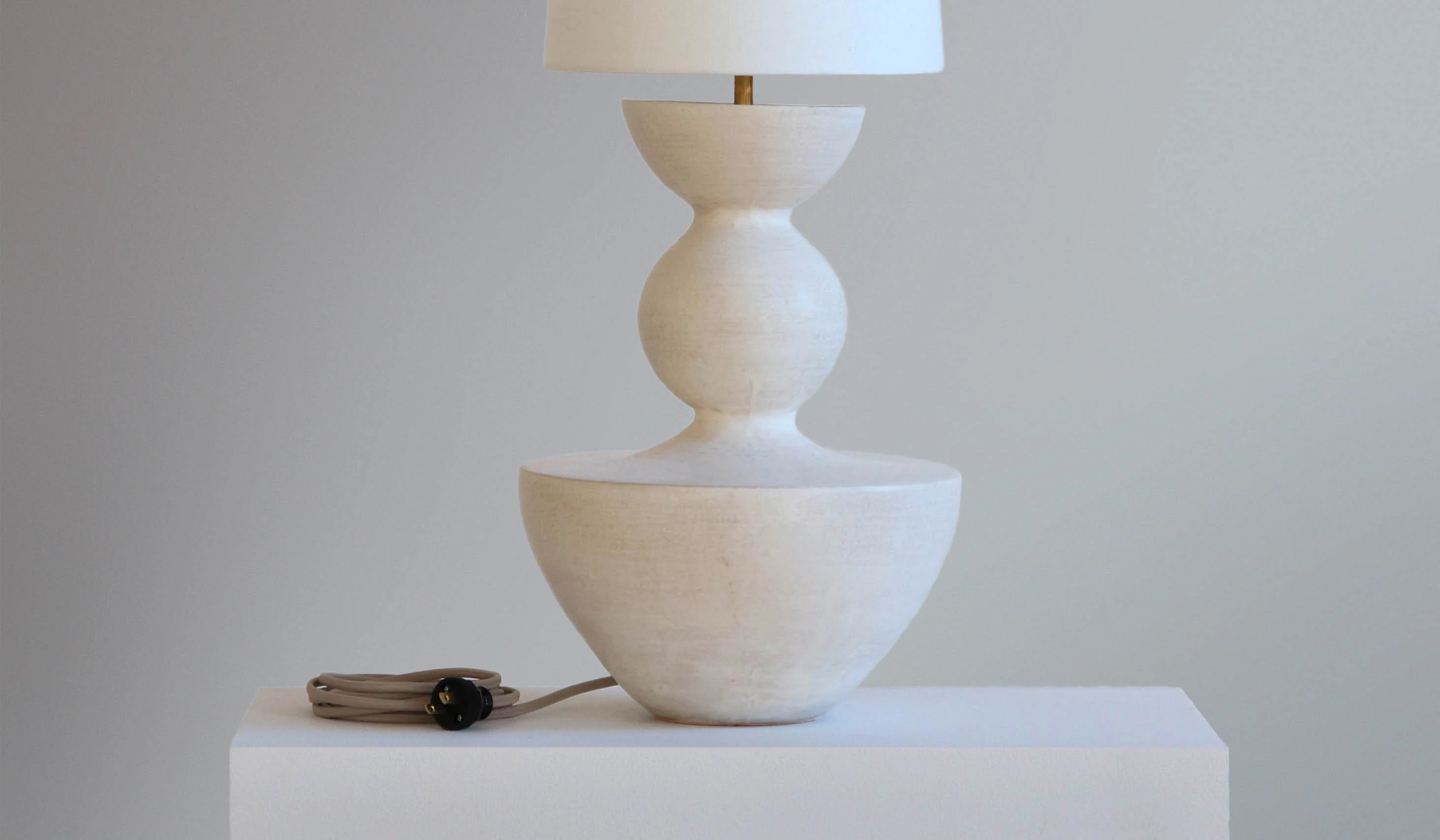 Danny Kaplan Hermena Table Lamp - Image 10