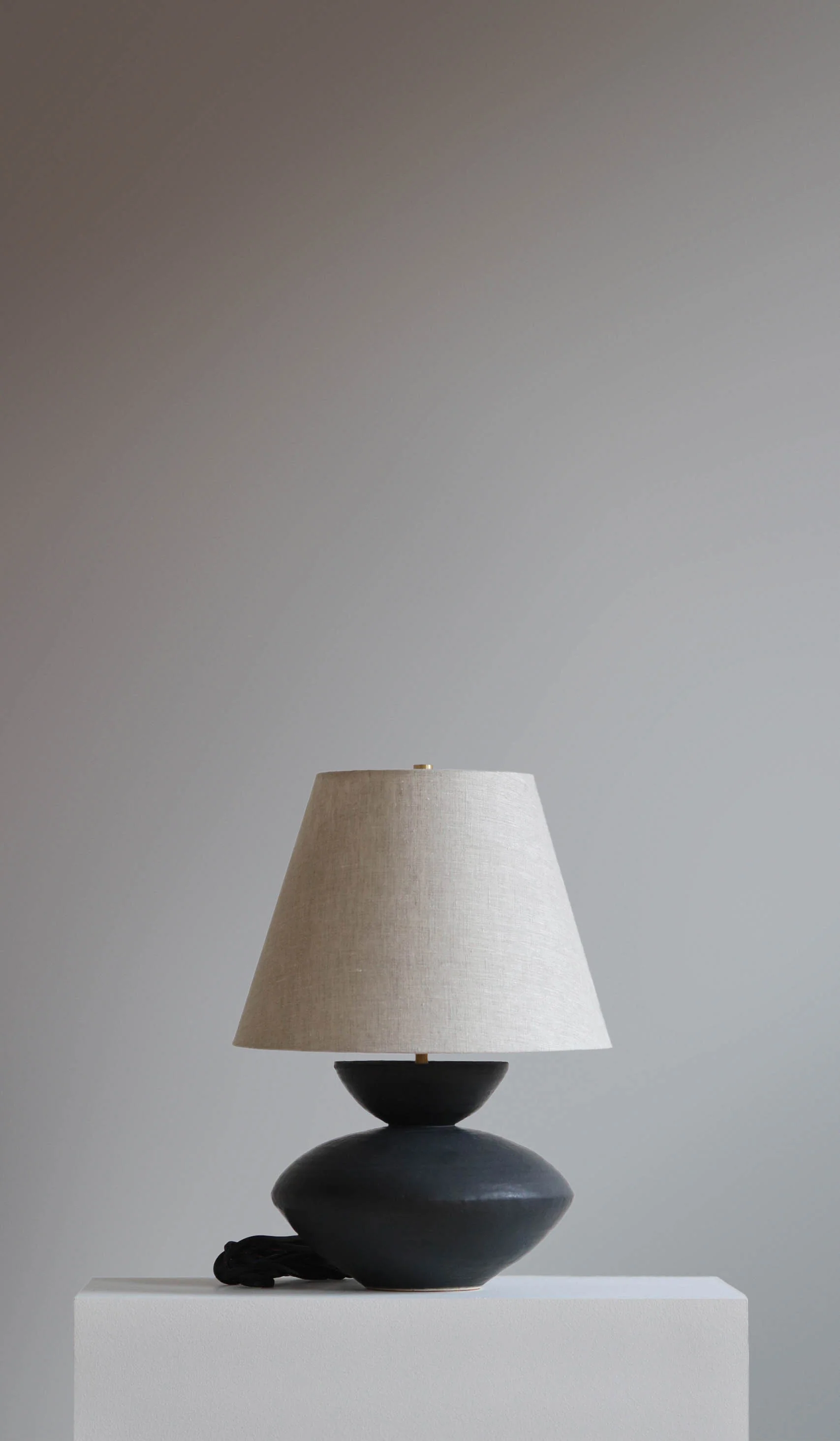 Danny Kaplan Varinia Table Lamp - Image 14