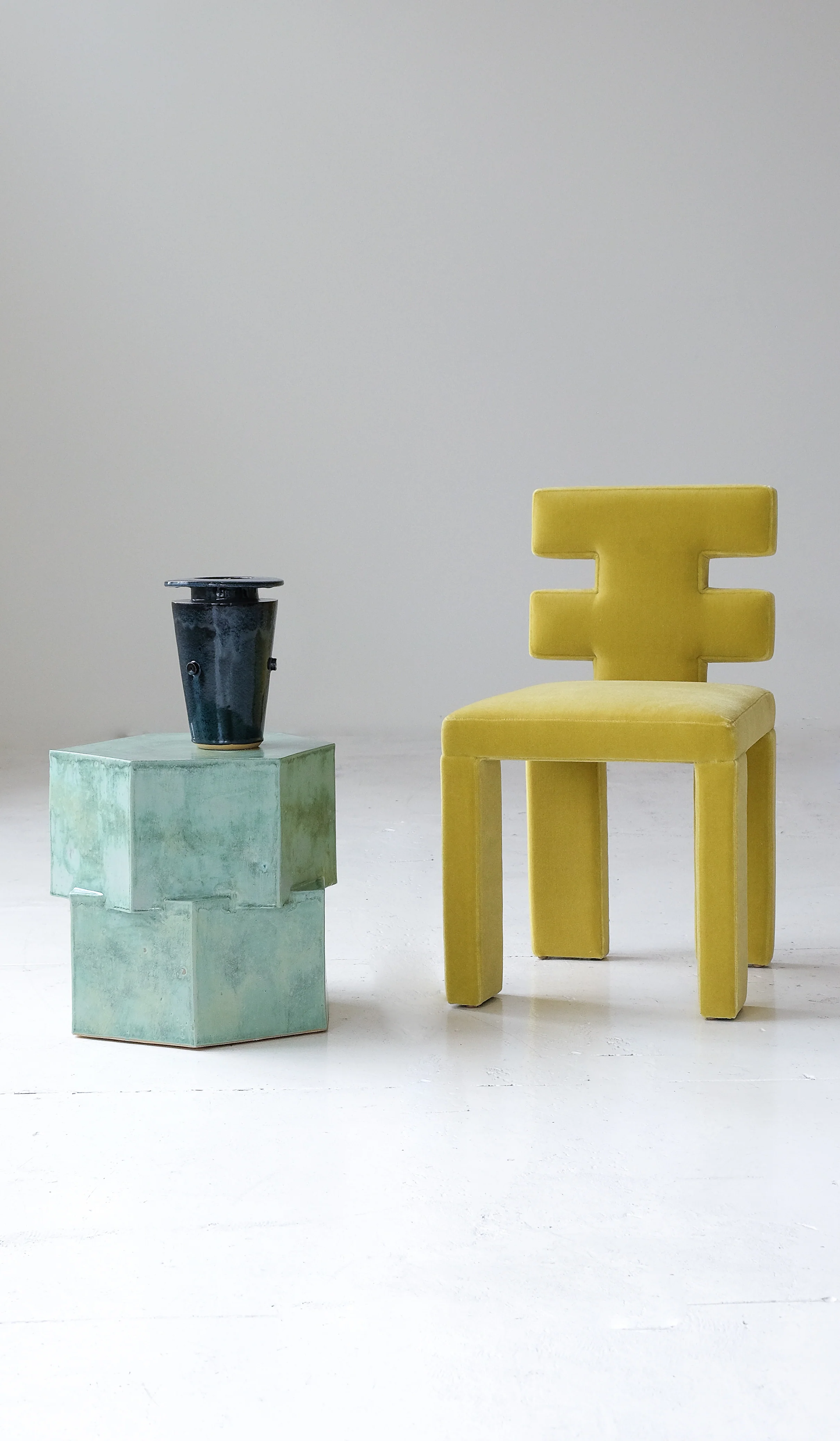 Estudio Persona H Chair - Image 3