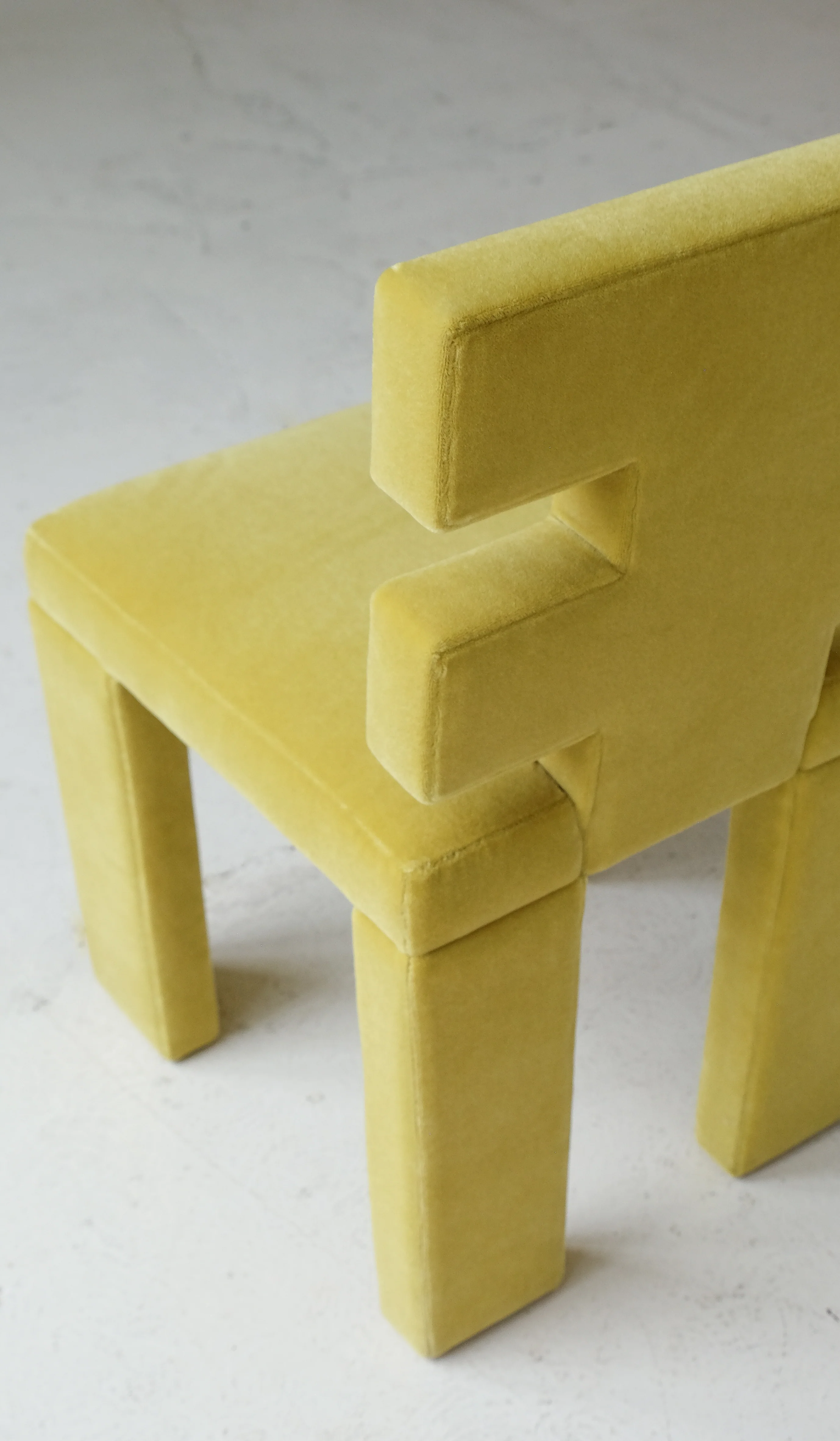 Estudio Persona H Chair - Image 5