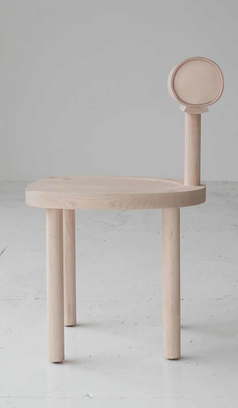 Estudio Persona Una Chair - Image 18