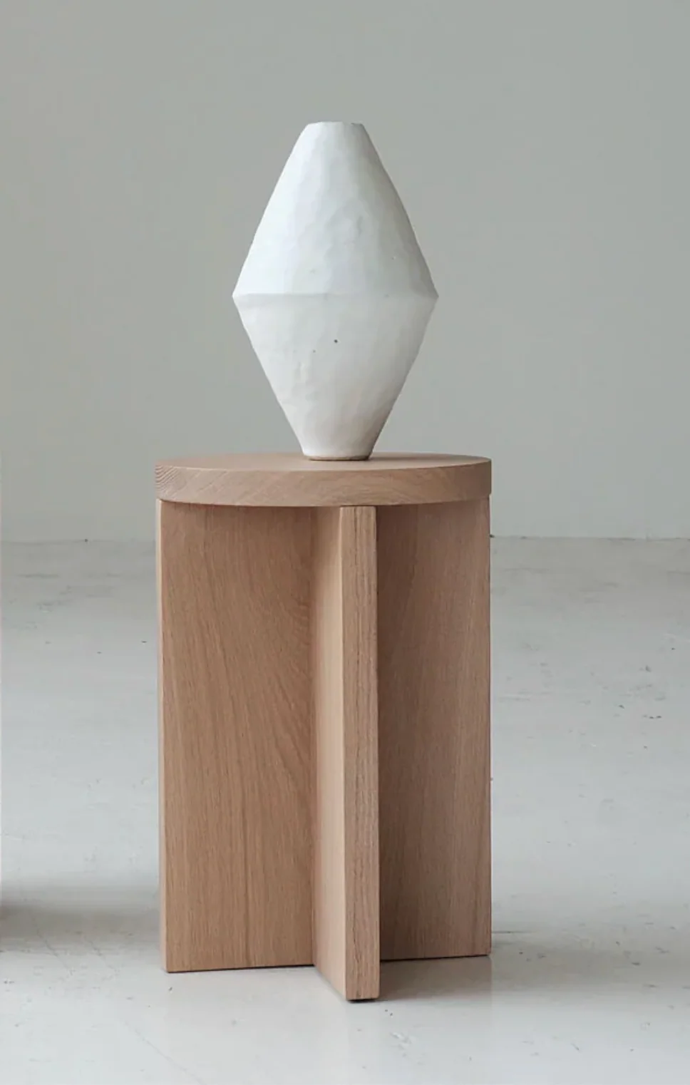 Material Round Narrow Foundation Stool / Side Table - Image 10