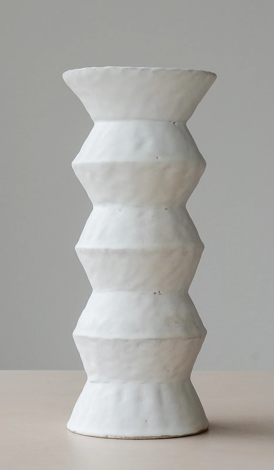 Giselle Hicks White Zig Zag Vessel No. 2 - Image 3