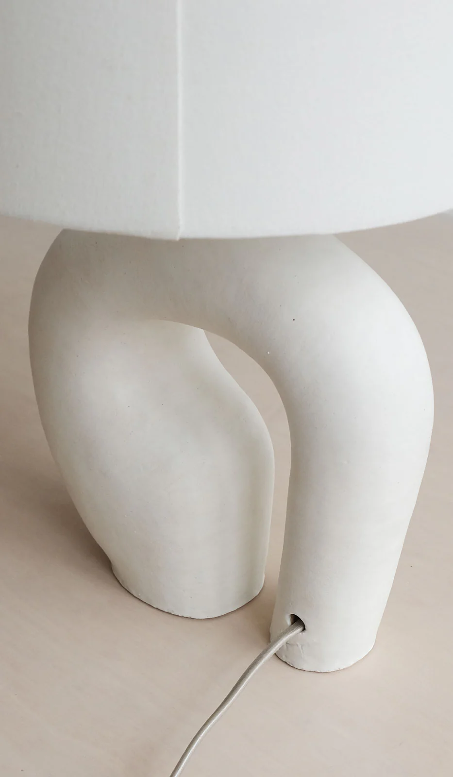 Kassandra Thatcher Oblong Loop Table Lamp - Image 5