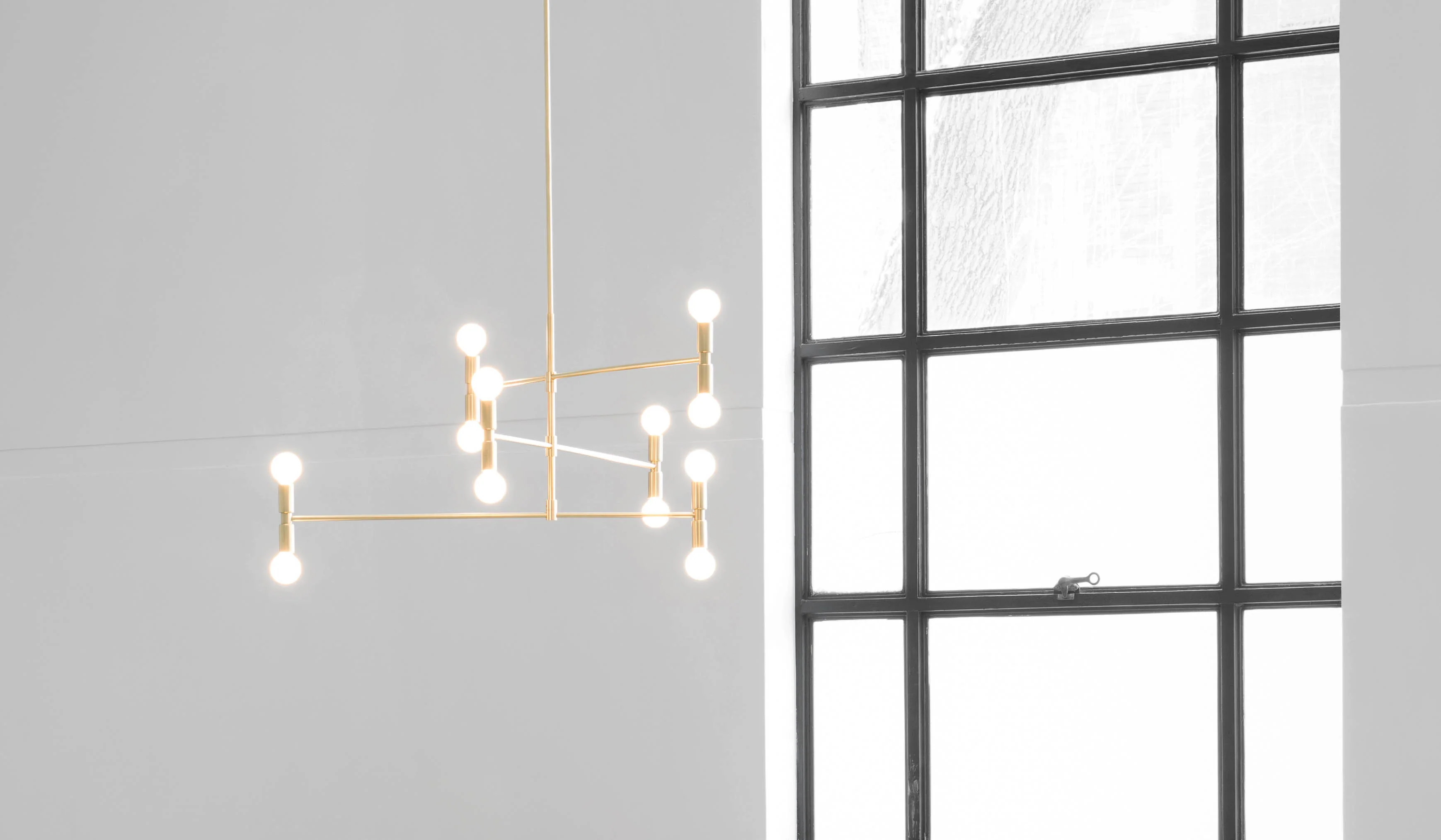 Lambert & Fils Dot 01 Atomium Pendant - Image 7