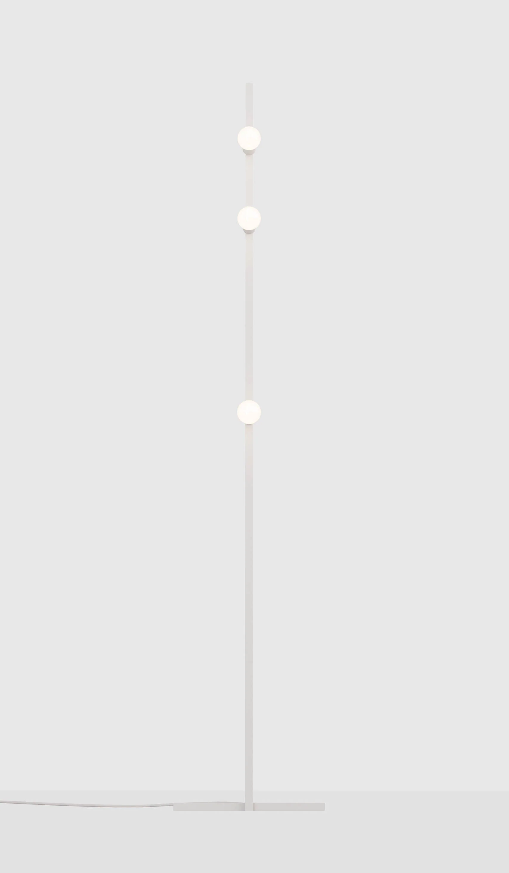 Lambert & Fils Dot 05 Line Floor Lamp - Image 20