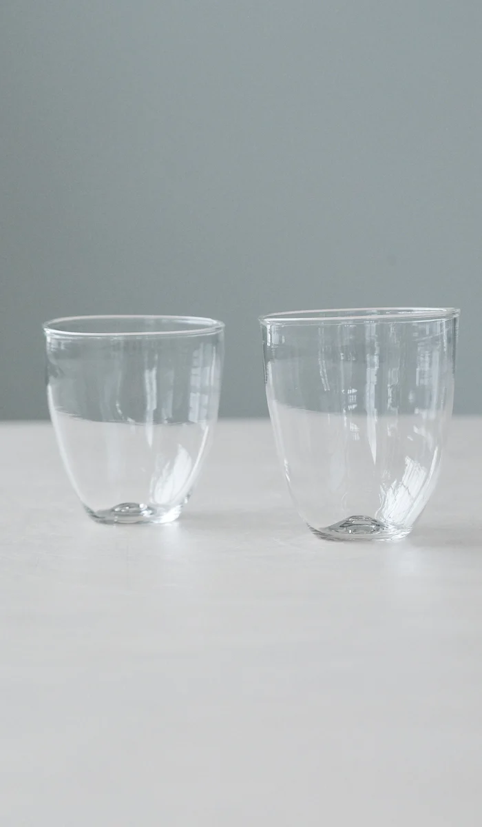Set of 2 Organic Shaped Cocktail Glasses - Image 5